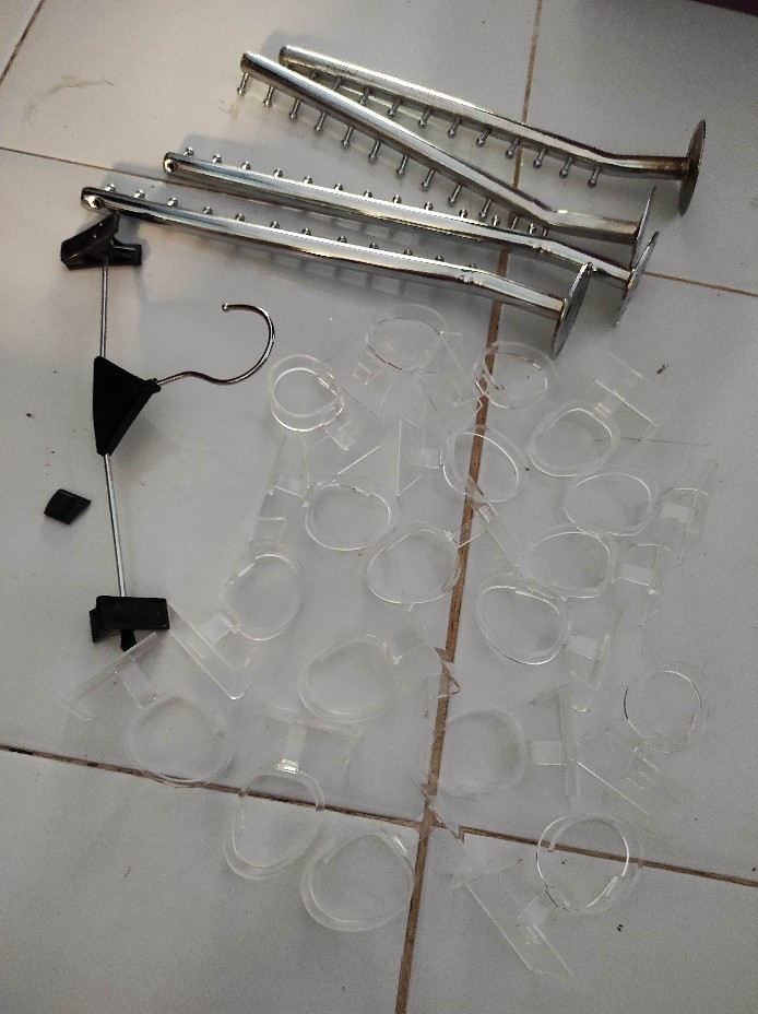 Hanger Pakaian Kawat Jepit Plastik Wn Hitam