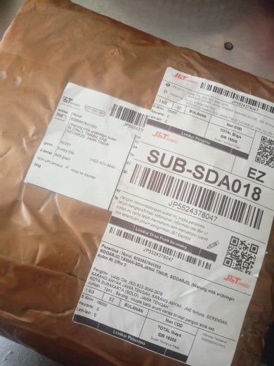 Couple Batik Arumi Series Brokat Penguin Etnik Kebaya