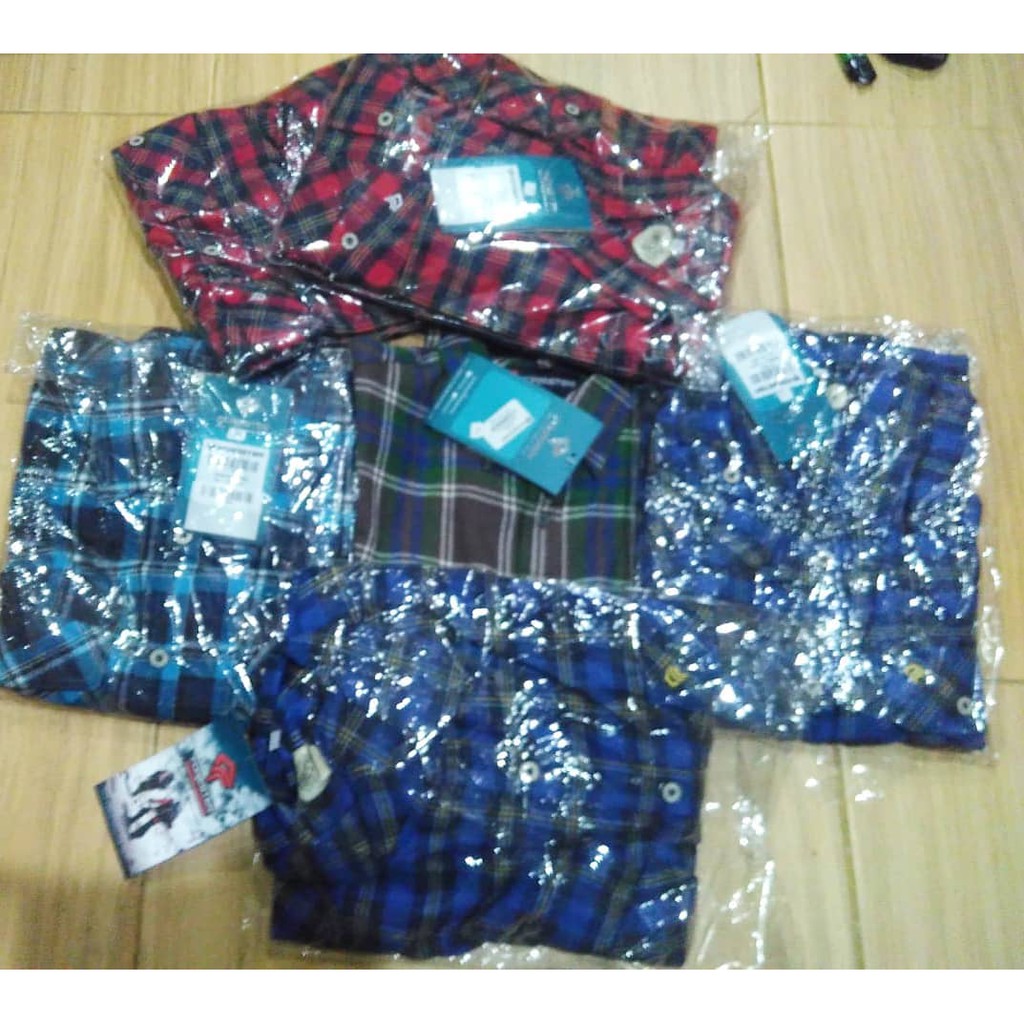 kemeja flanel FORESTER