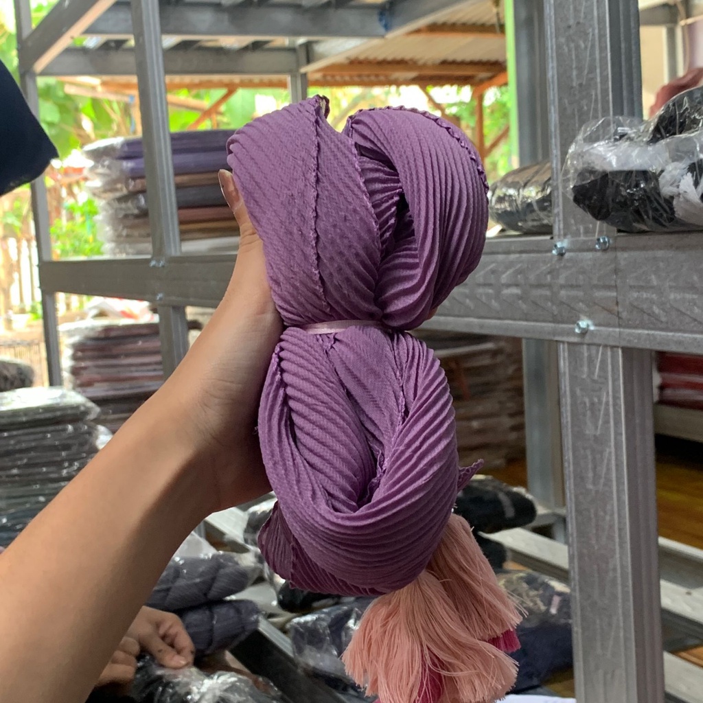 Jilbab Plisket Segiempat Bella Plisket Pleated Jambul Segiempat Plisket Jambul-lilac
