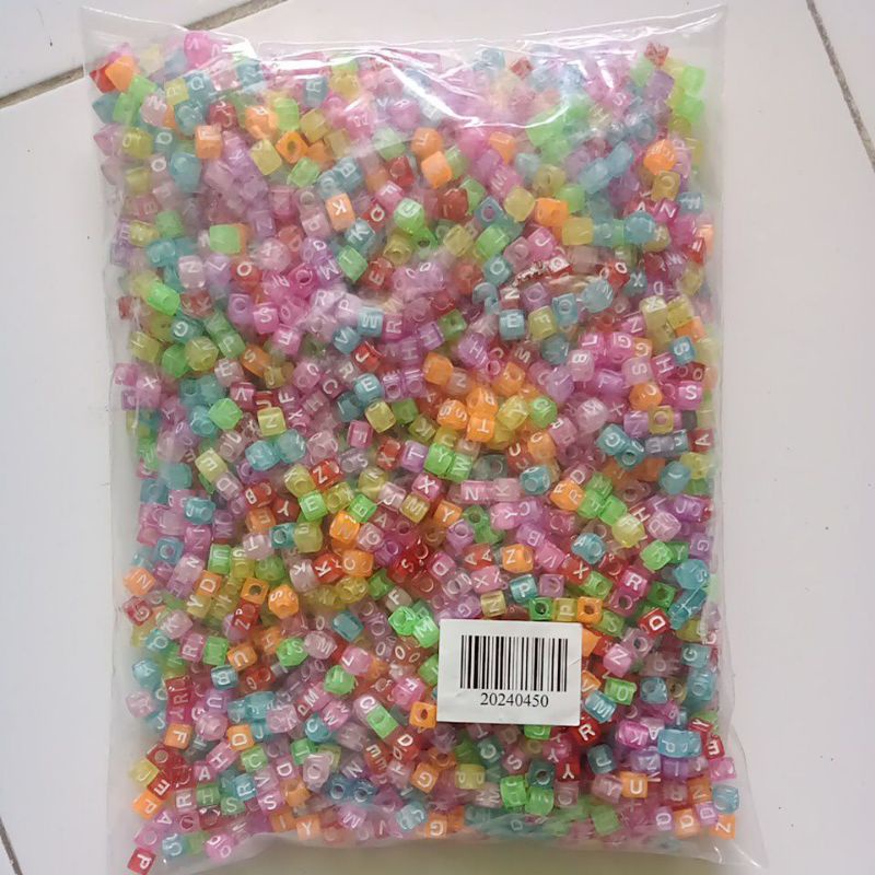 Manik Monte Huruf besar bahan craft DIY