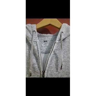uniqlo hoodie zipper abu