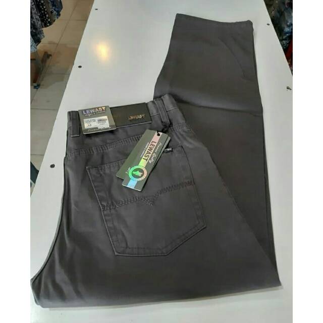 CHINO LEWAST PREMIUM BIG SIZE