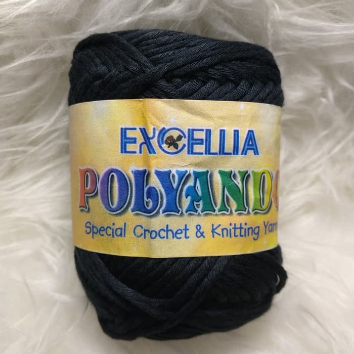 Benang Rajut Polyando Jumbo No 1920 / Hitam
