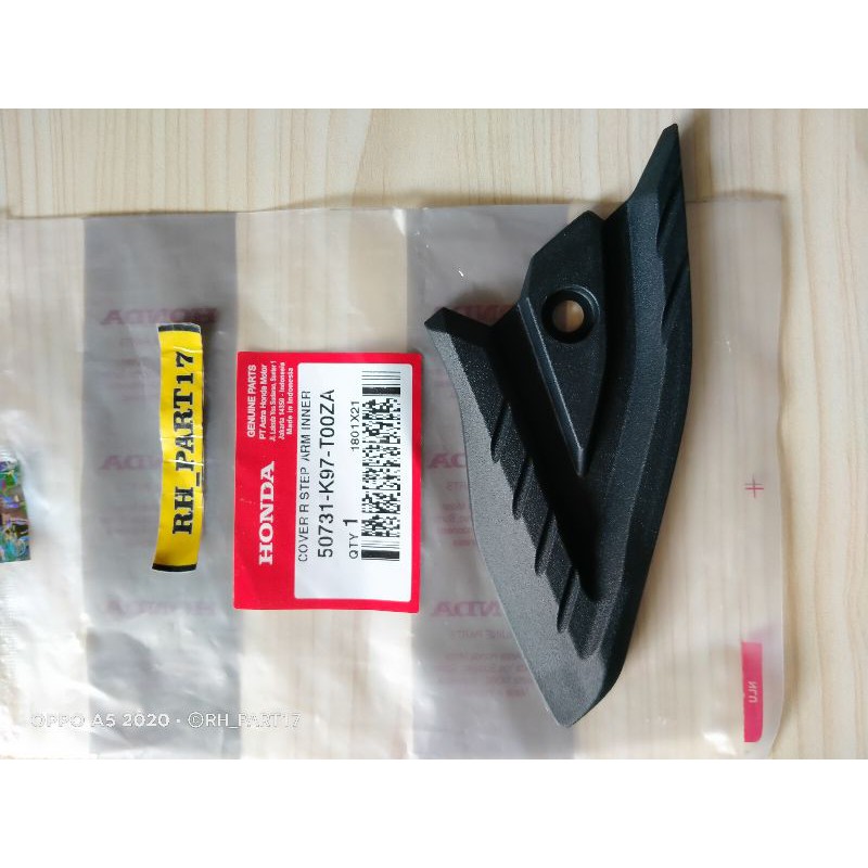 COVER STEP R PCX 150/COVER STEP KANAN PCX