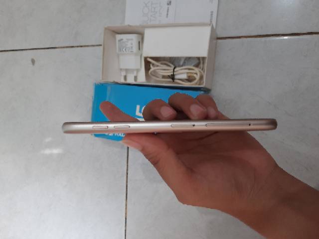 Samsung j5 pro-2