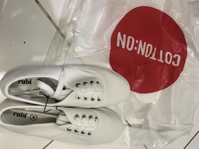 SEPATU SNEAKERS WANITA RUBI JUNO WHITE TEXTURE | Shopee