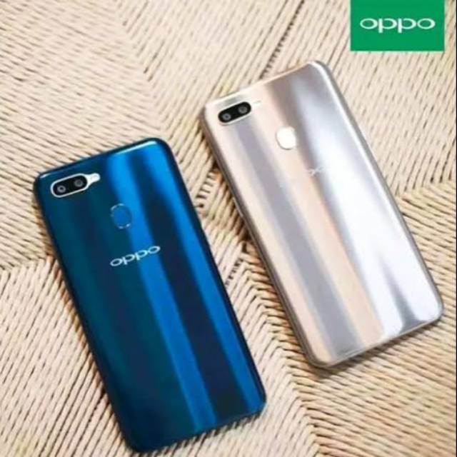 Oppo A7 4/64 Gold Free Powerbank