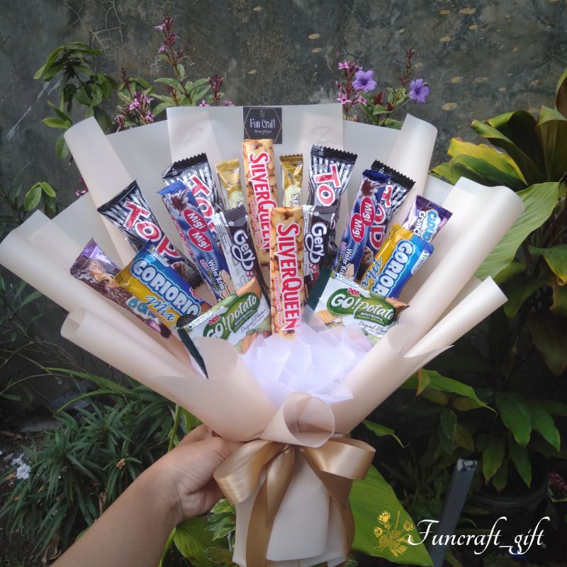 

BOUQUET SNACK SILVERQUEEN