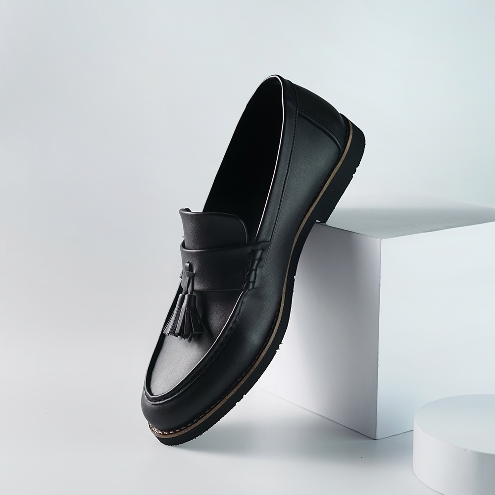 HAGEN BLACK |ManNeedMe x Jack| Sepatu Loafers Pria Formal Slip On ORIGINAL