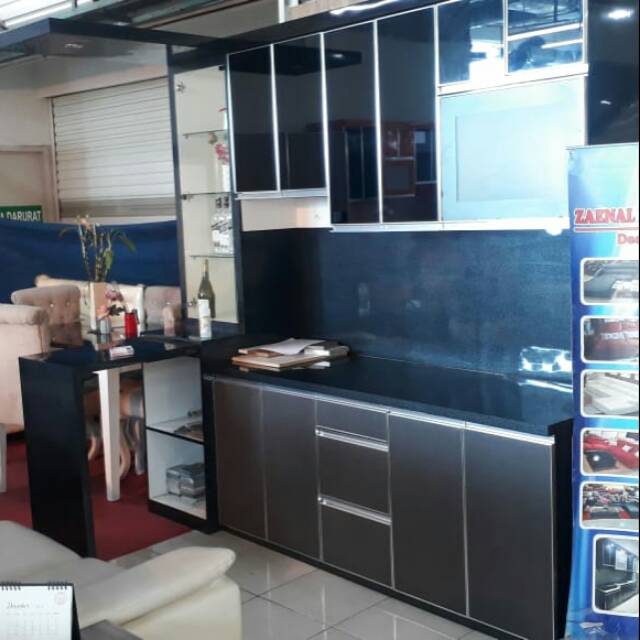 Kichen set +mini bar