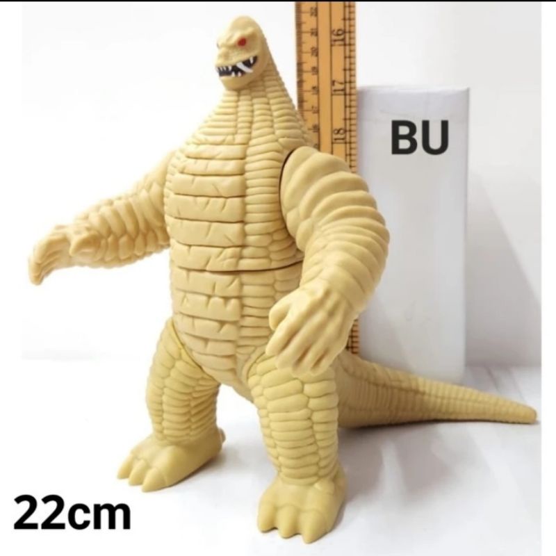 Ultraman monster kaijuu red king mainan miniatur pajangan