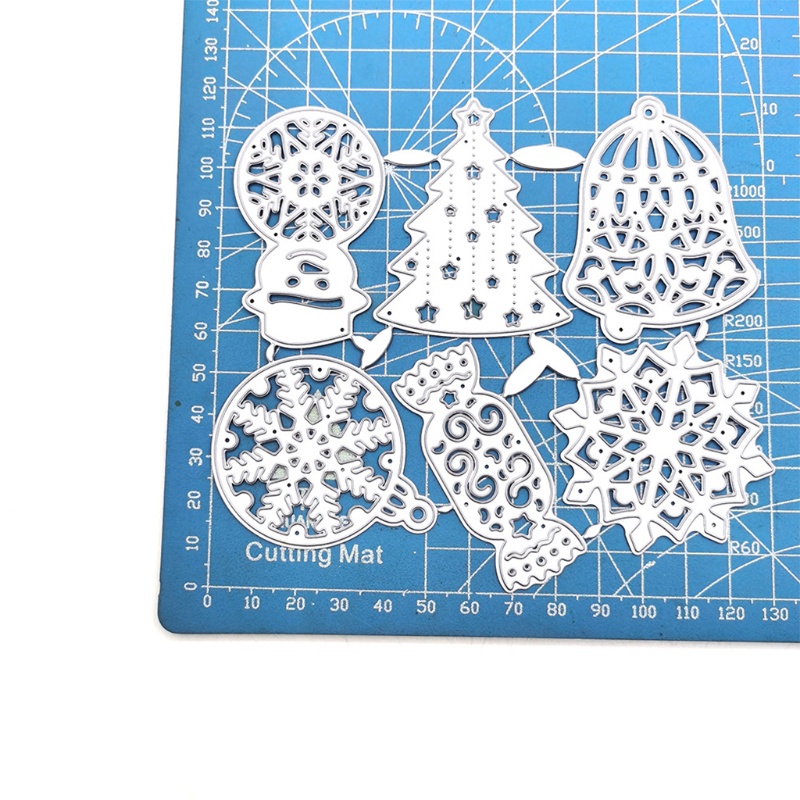 Cetakan Stensil Cutting Dies Motif Pohon Natal Snowflake Permen Bahan Metal Untuk Scrapbook