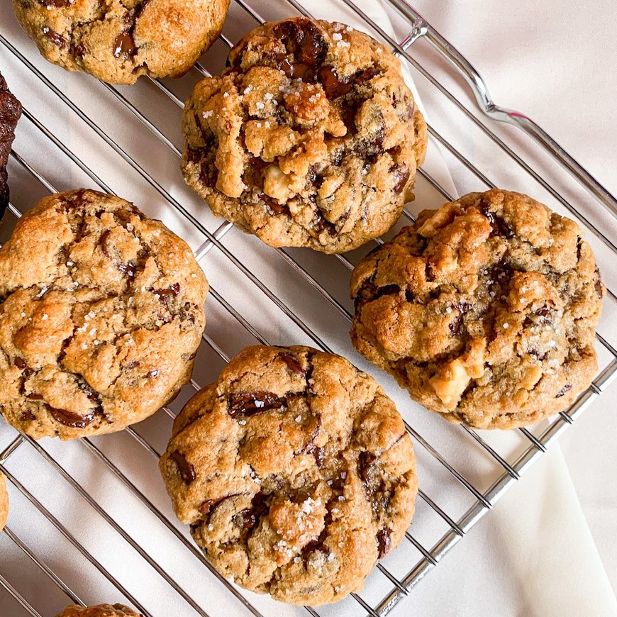 

Walnut Chocolate Chip Soft Cookie Jakarta