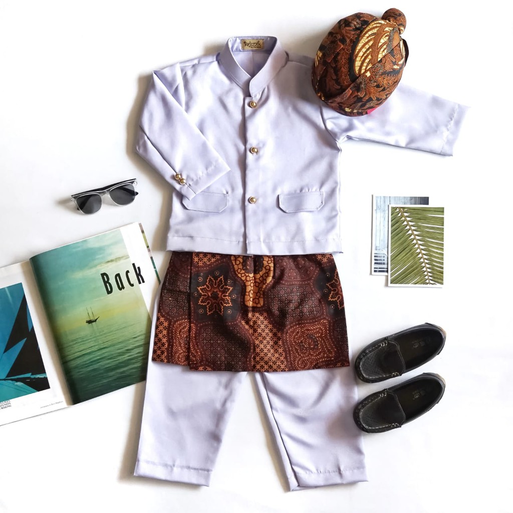 Jual BAJU ADAT JAWA ANAK WARNA PUTIH USIA 6-7 TAHUN MODEL BASOFI