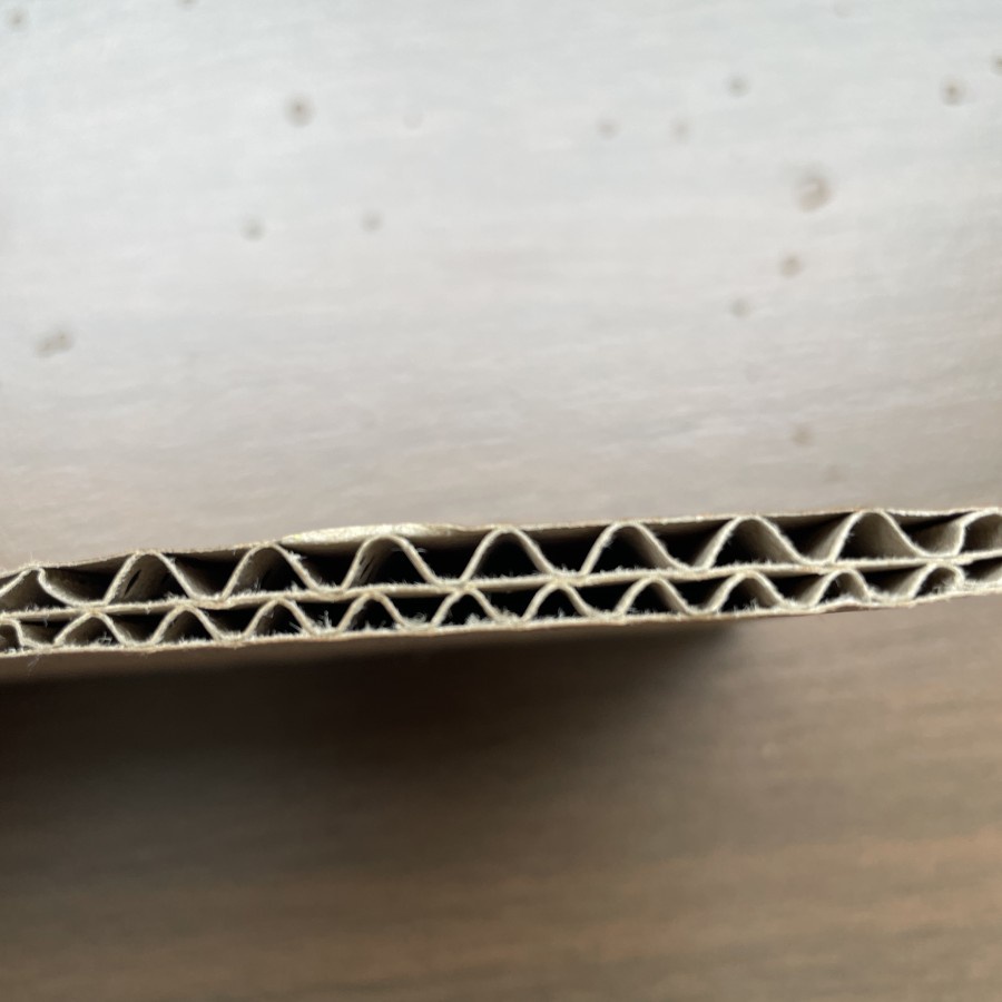 

Kardus Karton Double Packing Jam Dinding Dan Jam Tangan