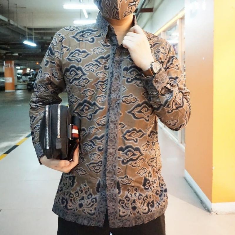 Kemeja Batik Solo Laseman/ Batik Balian