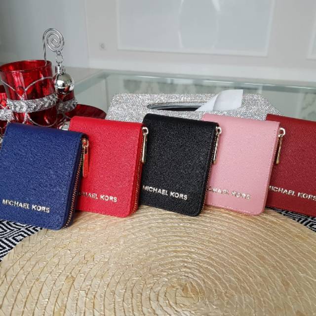 Dompet MK
