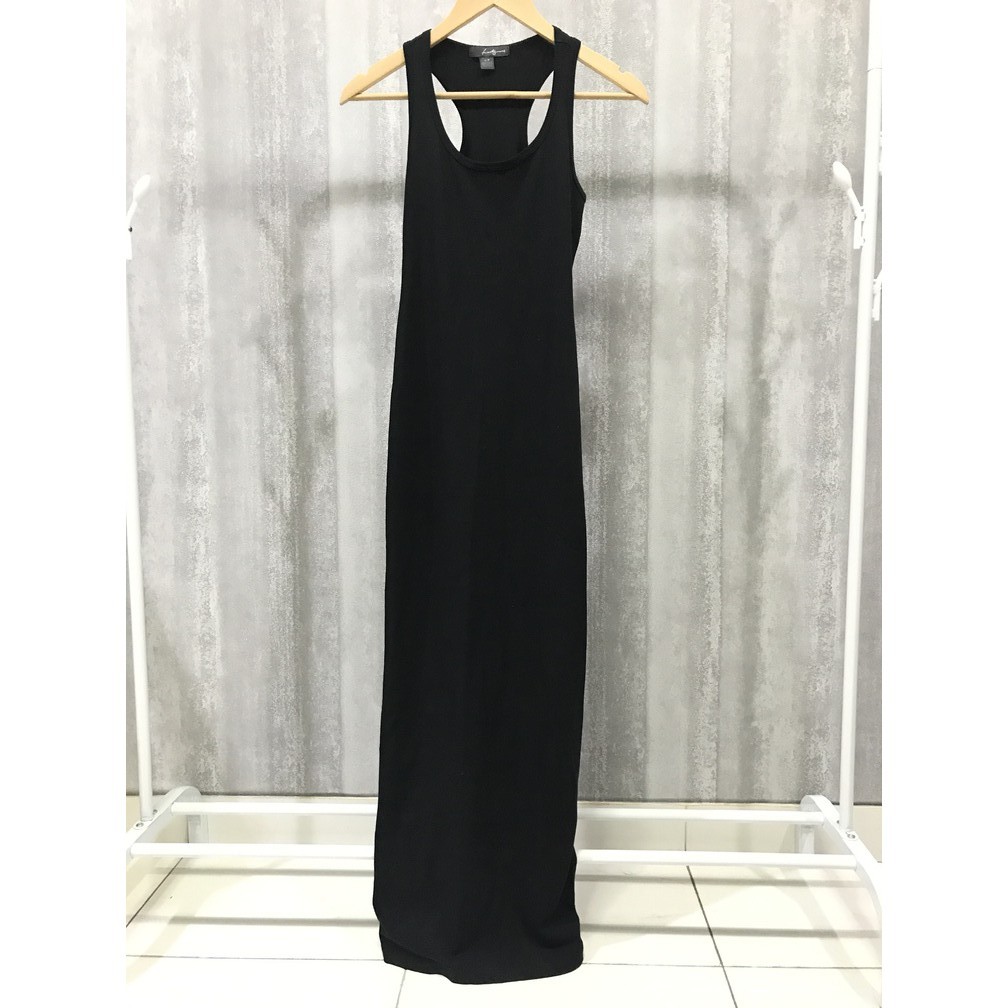 long black sleeveless dresses