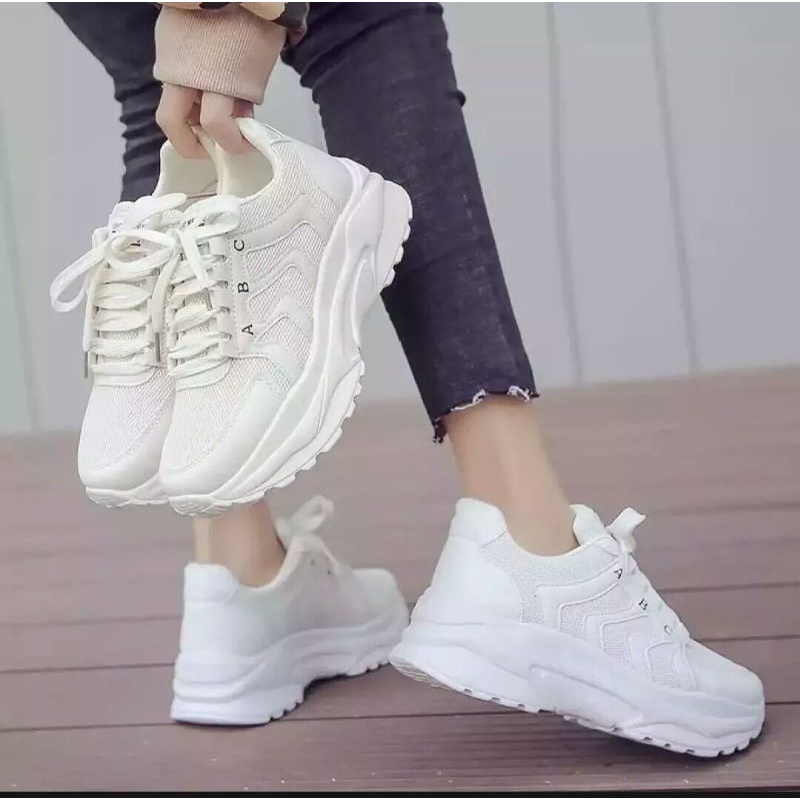 Sepatu sneakers wanita abc full white