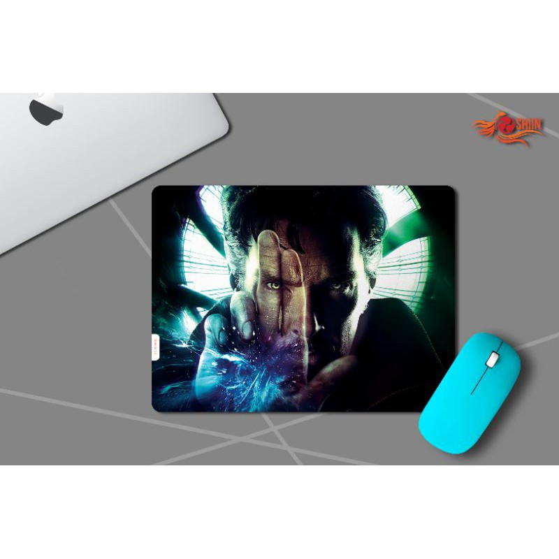 

MOUSEPAD 23X31 CM TEMA SUPERHERO MARVEL DR. STRANGE TIPE 01