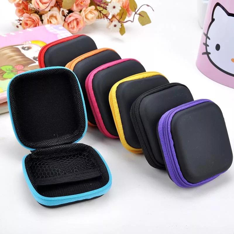 DC - Travel Pouch Dompet Persegi Case Organizer Tempat Headset Koin Kunci Kotak Penyimpanan Charger Mini