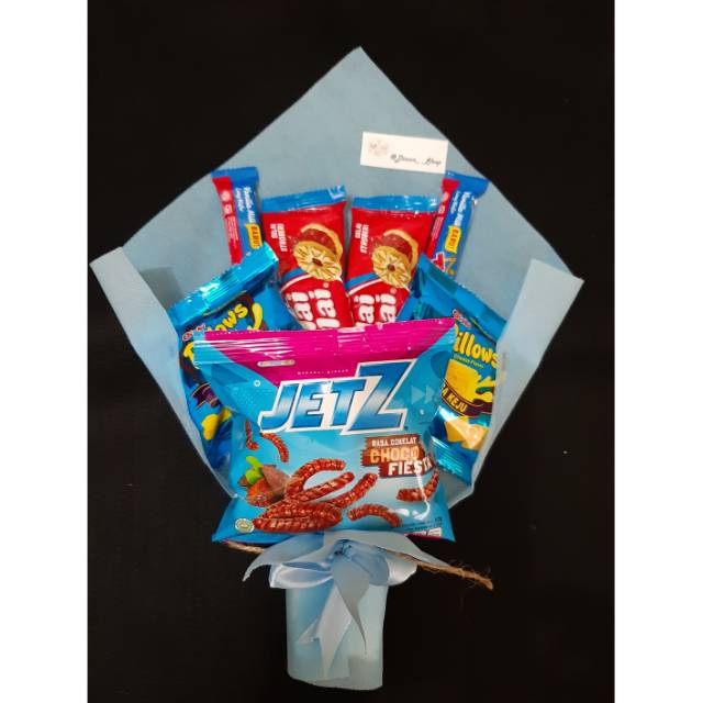 Bucket snack/hadiah ulang tahun/hadiah wisuda Shopee