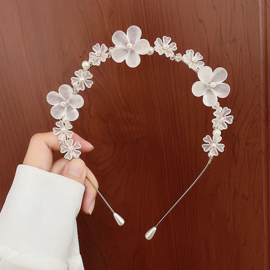 Headband Bentuk Bunga Aksen Kristal Dan Mutiara Bahan Alloy Gaya Korea Untuk Wanita