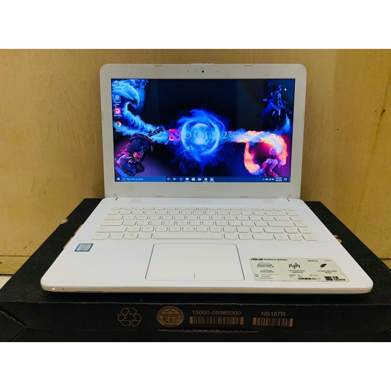 Laptop Asus Vivobook X441U Intel Core i3 6006 | RAM 4GB