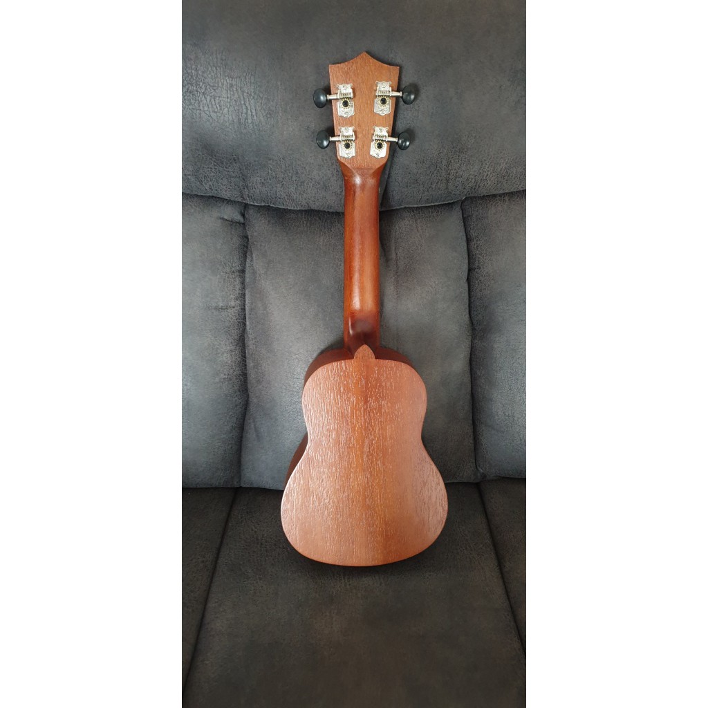 Ukulele Soprano Grande 21&quot; BONUS Sarung + Acc Lainnya Ukelele Sopran