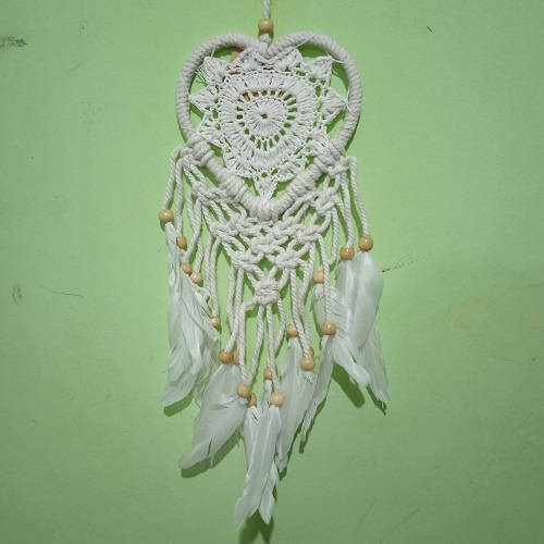 Dreamcatcher Rajut Macrame Hiasan Dinding Diameter 17 Cm Panjang 35 - 40 Cm