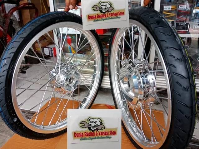 Paketan Velg ring 17 Beat Scoopy Vario 110 Spacy Genio Vario 125 Vario 150 Velg sama Ban luar dalam