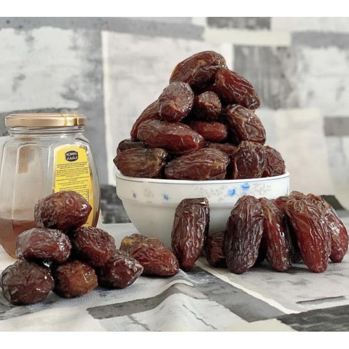 

Kurma Medjol Jumbo Afnan Jordan Lapaklaris389