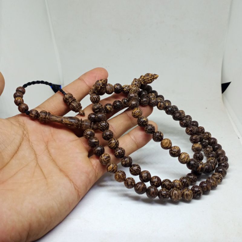 tasbih kayu liwung macan hitam 8 mm