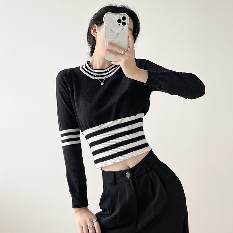 【Elegant】Minimalist Round Neck Pullovers Vintage Stripe Short Knitted Sweaters 7371