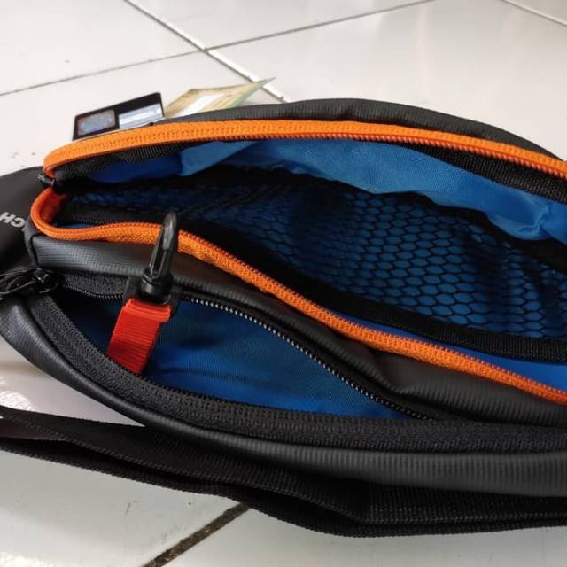 Tas Pinggang Boogie Ostrich 20 Waist Bag Boogie Ostrich 20 Original