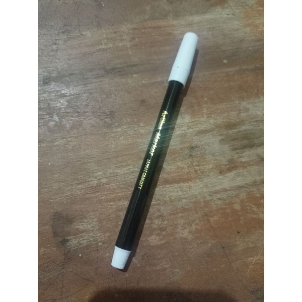 

spidol hitam