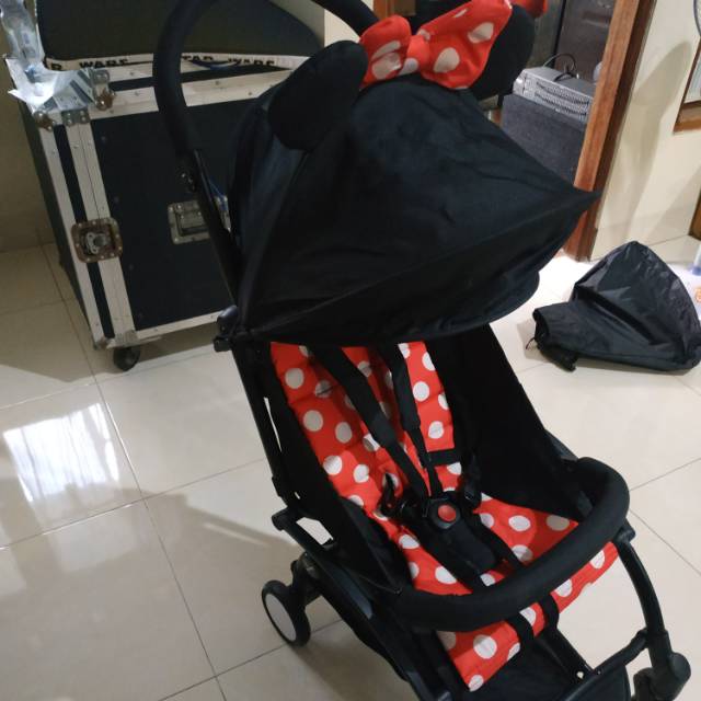 baby stroller eclair  look like yoyo minnie
