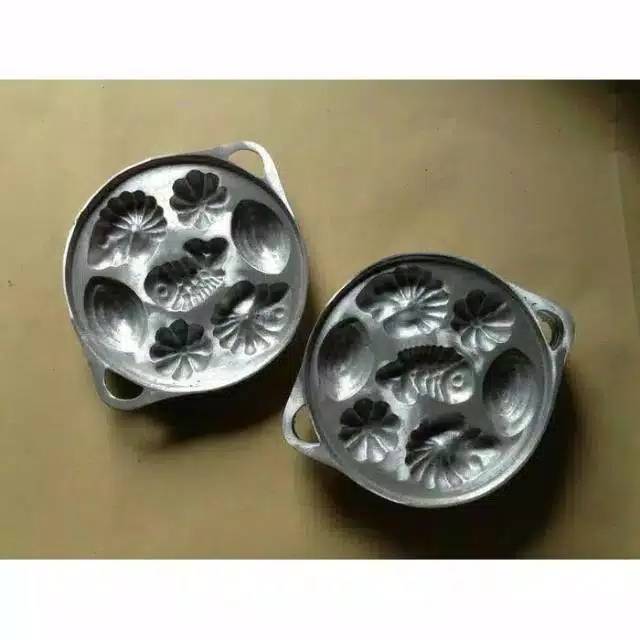 Cetakan Kue Cubit 7 Lubang