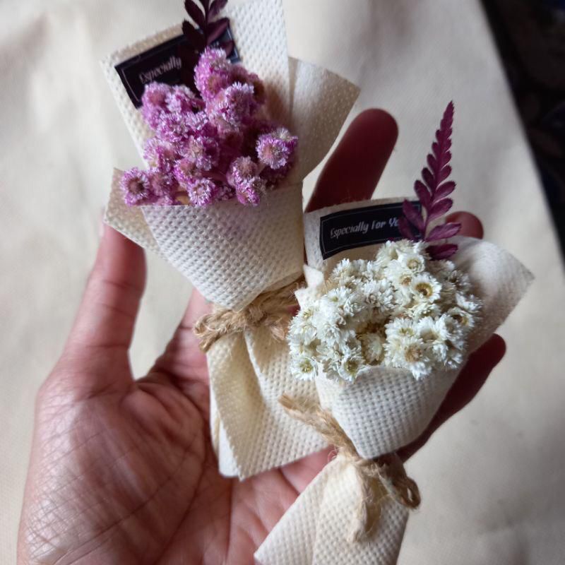 BUKET MINI EDELWEIS BUKET MINI HANTARAN BUKET KERING AKSESORIS BUKET ANNIVERSARY BUKET WISUDA BUKET ULANG TAHUN TERMURAH TERLARIS TERBAIK