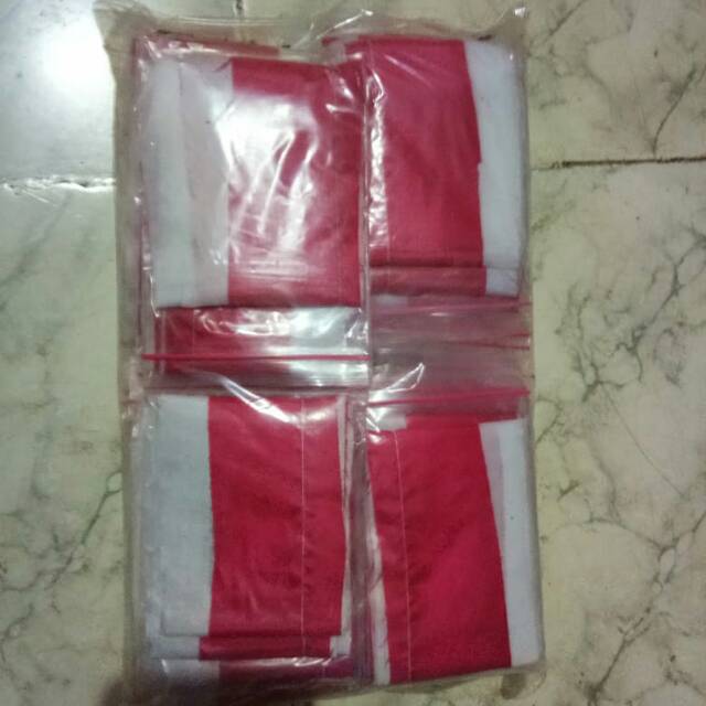 kain bendera apollo cumi