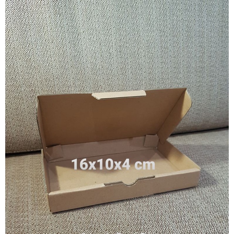 

Kardus Box uk. 16x10x4 cm Kotak Karton Die Cut