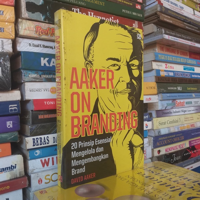 AAKER ON BRANDING By David Aaker