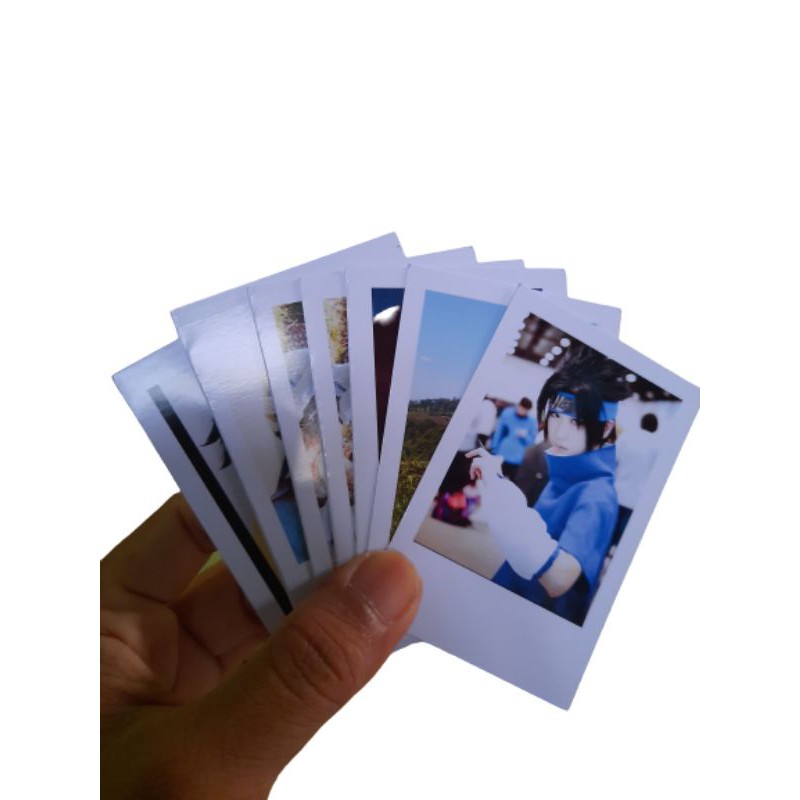 Cetak Foto Polaroid Background 2R Glossy 210Gsm