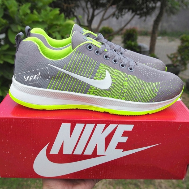 sepatu nike zoom running