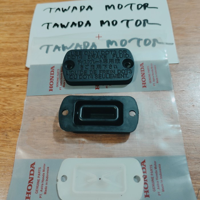 TUTUP MASTER REM ATAS SET HONDA VARIO 125 NEW LED K59 J