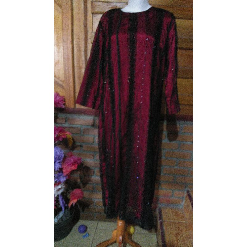 gamis brukat hitam