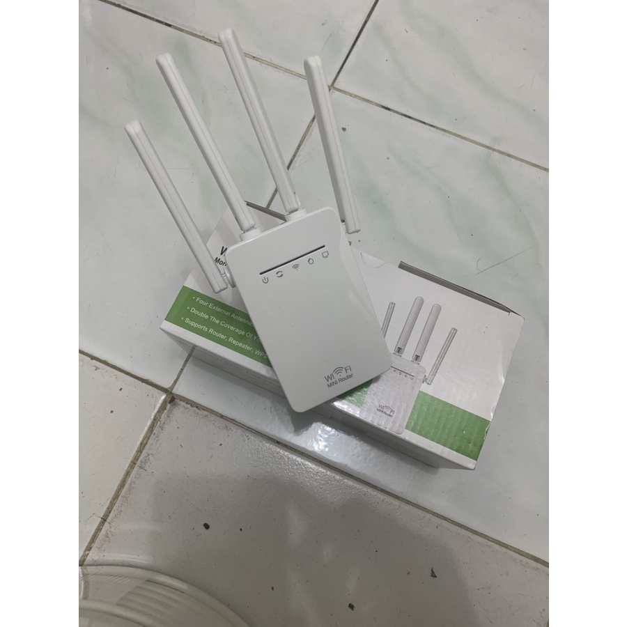 Wireless Wifi Range Extender Router Repeater 300Mbps 4 Antena