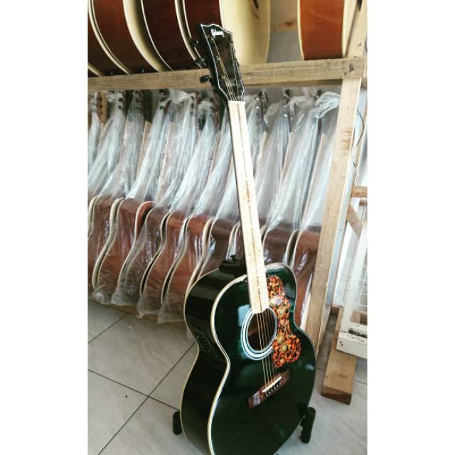 Gitar akustik Elektrik Gibson J200