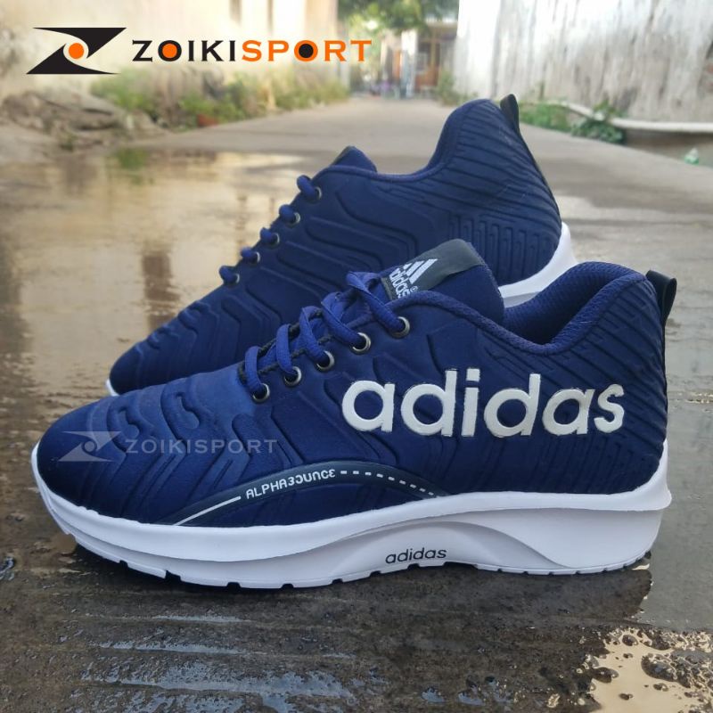 Sepatu pria Terbaru Sepatu kekinian  Sepatu sport running Trendy  bayar di tempat